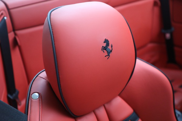 Used 2014 Ferrari California for sale $134,900 at Aston Martin of Greenwich in Greenwich CT 06830 27