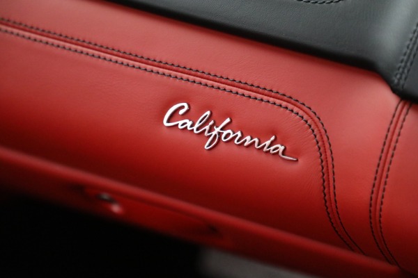 Used 2014 Ferrari California for sale $134,900 at Aston Martin of Greenwich in Greenwich CT 06830 28