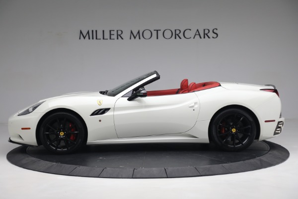 Used 2014 Ferrari California for sale $134,900 at Aston Martin of Greenwich in Greenwich CT 06830 3
