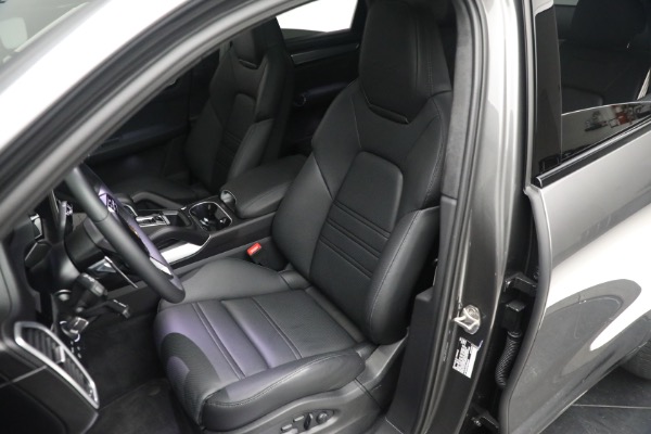 Used 2023 Porsche Cayenne Turbo Coupe for sale $149,900 at Aston Martin of Greenwich in Greenwich CT 06830 16