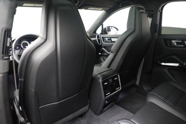 Used 2023 Porsche Cayenne Turbo Coupe for sale $149,900 at Aston Martin of Greenwich in Greenwich CT 06830 22