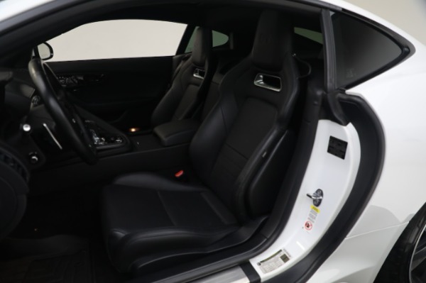 Used 2018 Jaguar F-TYPE R for sale Call for price at Aston Martin of Greenwich in Greenwich CT 06830 23