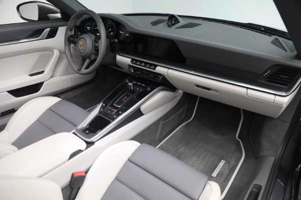 Used 2021 Porsche 911 Carrera S for sale $159,900 at Aston Martin of Greenwich in Greenwich CT 06830 24