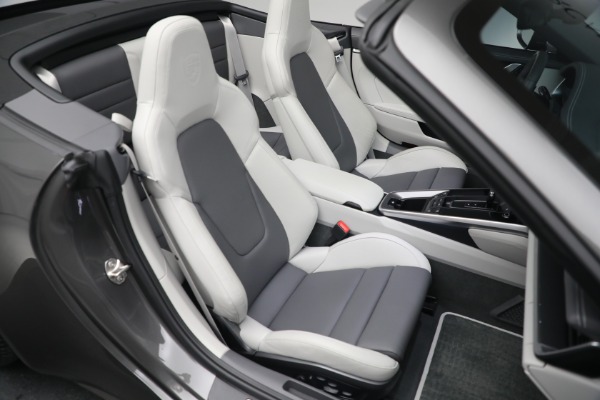 Used 2021 Porsche 911 Carrera S for sale $159,900 at Aston Martin of Greenwich in Greenwich CT 06830 26
