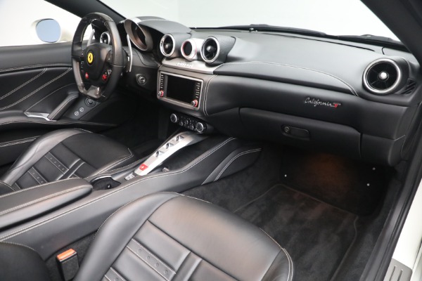 Used 2017 Ferrari California T for sale $151,900 at Aston Martin of Greenwich in Greenwich CT 06830 22
