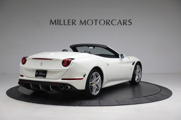 Used 2017 Ferrari California T for sale $151,900 at Aston Martin of Greenwich in Greenwich CT 06830 7