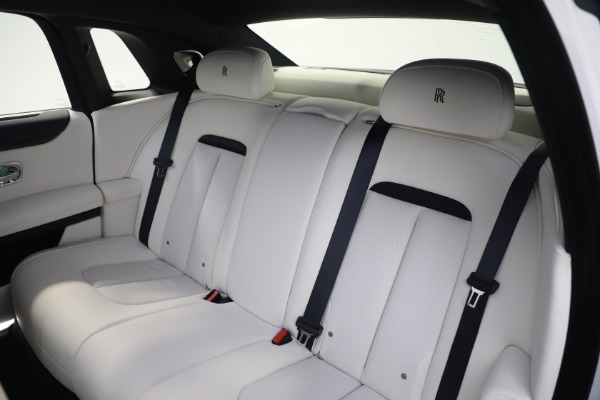 Used 2022 Rolls-Royce Ghost for sale $295,900 at Aston Martin of Greenwich in Greenwich CT 06830 22
