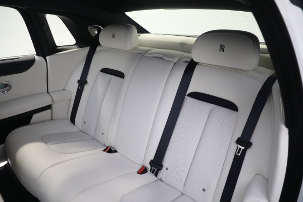 Used 2022 Rolls-Royce Ghost for sale $299,900 at Aston Martin of Greenwich in Greenwich CT 06830 22