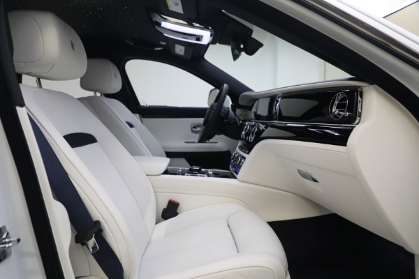 Used 2022 Rolls-Royce Ghost for sale $295,900 at Aston Martin of Greenwich in Greenwich CT 06830 28