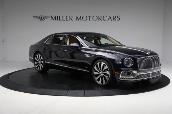 New 2024 Bentley Flying Spur Hybrid Azure for sale $289,115 at Aston Martin of Greenwich in Greenwich CT 06830 11