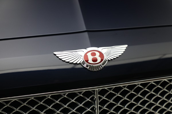 Used 2015 Bentley Flying Spur V8 for sale Sold at Miller Motorcars Aston Martin in Greenwich CT 06830 14