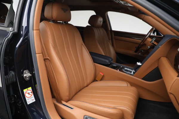 Used 2015 Bentley Flying Spur V8 for sale Sold at Miller Motorcars Aston Martin in Greenwich CT 06830 27