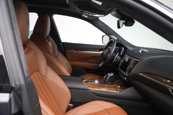 Used 2022 Maserati Levante Modena for sale $69,900 at Aston Martin of Greenwich in Greenwich CT 06830 14