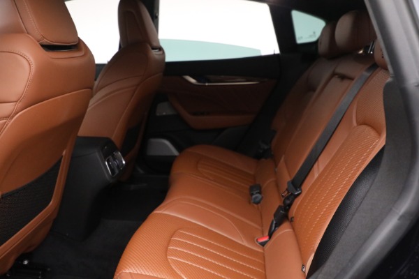 Used 2022 Maserati Levante Modena for sale $69,900 at Aston Martin of Greenwich in Greenwich CT 06830 19