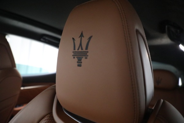 Used 2022 Maserati Levante Modena for sale $69,900 at Aston Martin of Greenwich in Greenwich CT 06830 26