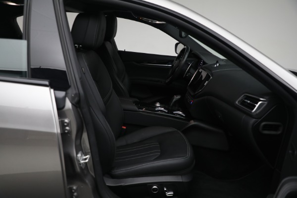 Used 2022 Maserati Ghibli Modena Q4 for sale $59,900 at Aston Martin of Greenwich in Greenwich CT 06830 21