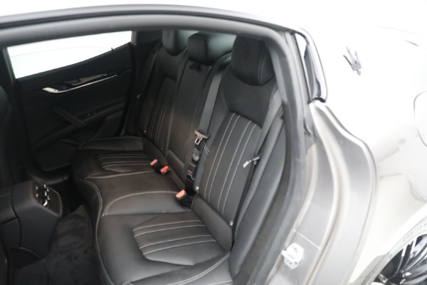 Used 2022 Maserati Ghibli Modena Q4 for sale $59,900 at Aston Martin of Greenwich in Greenwich CT 06830 26