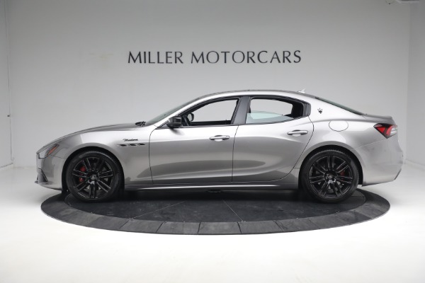 Used 2022 Maserati Ghibli Modena Q4 for sale $59,900 at Aston Martin of Greenwich in Greenwich CT 06830 5