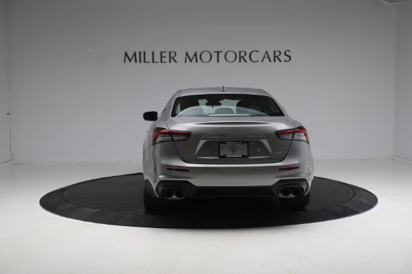 Used 2022 Maserati Ghibli Modena Q4 for sale $59,900 at Aston Martin of Greenwich in Greenwich CT 06830 9