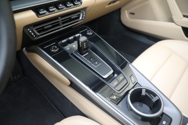 Used 2021 Porsche 911 Targa 4S for sale Sold at Aston Martin of Greenwich in Greenwich CT 06830 21