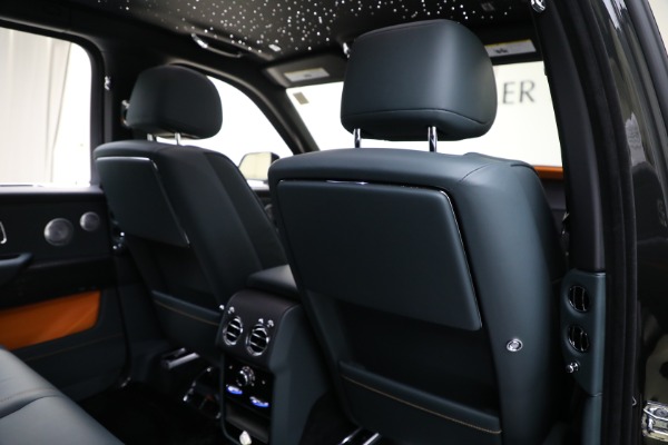 Used 2024 Rolls-Royce Black Badge Cullinan for sale $369,900 at Miller Motorcars Aston Martin in Greenwich CT 06830 27