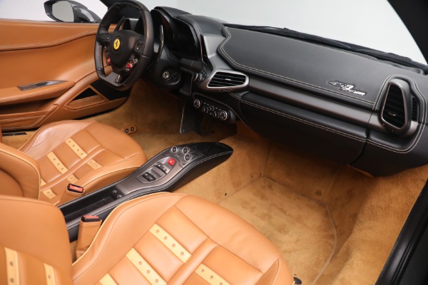 Used 2014 Ferrari 458 Spider for sale $289,900 at Aston Martin of Greenwich in Greenwich CT 06830 22
