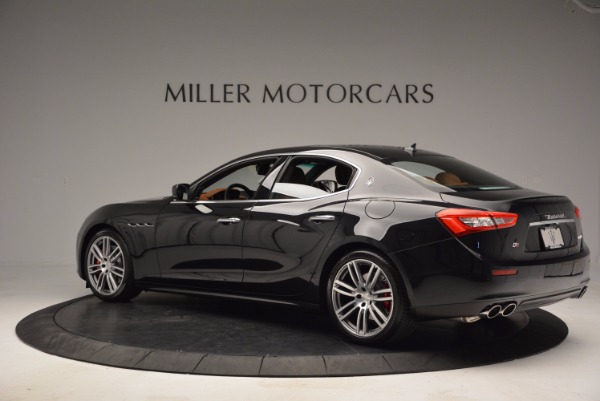 Used 2017 Maserati Ghibli S Q4 for sale Sold at Aston Martin of Greenwich in Greenwich CT 06830 4