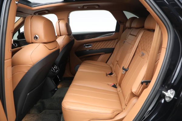 Used 2021 Bentley Bentayga V8 for sale Sold at Aston Martin of Greenwich in Greenwich CT 06830 21