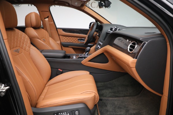 Used 2021 Bentley Bentayga V8 for sale Sold at Aston Martin of Greenwich in Greenwich CT 06830 25