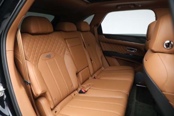 Used 2021 Bentley Bentayga V8 for sale Sold at Aston Martin of Greenwich in Greenwich CT 06830 28