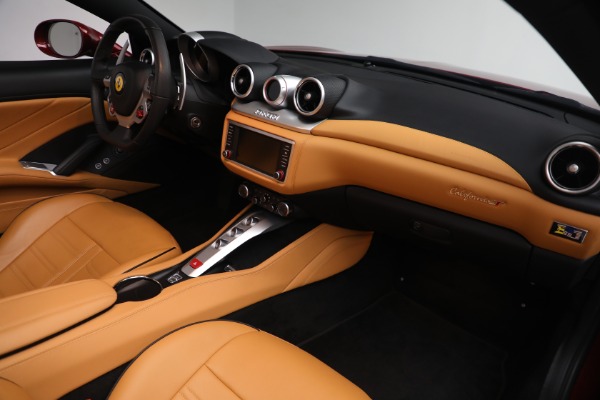 Used 2015 Ferrari California T for sale Sold at Miller Motorcars Aston Martin in Greenwich CT 06830 22