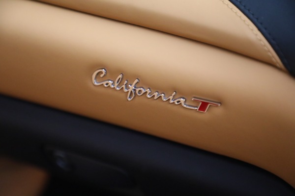 Used 2015 Ferrari California T for sale Sold at Miller Motorcars Aston Martin in Greenwich CT 06830 27