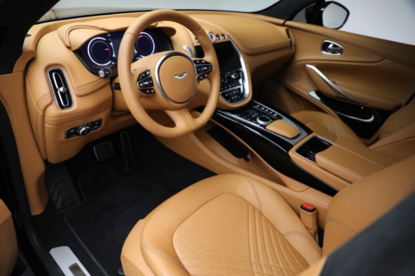 Used 2024 Aston Martin DBX for sale $189,900 at Aston Martin of Greenwich in Greenwich CT 06830 13