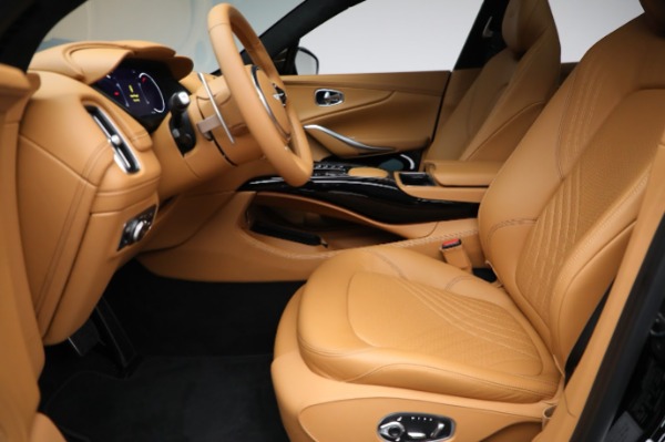 Used 2024 Aston Martin DBX for sale $189,900 at Aston Martin of Greenwich in Greenwich CT 06830 14
