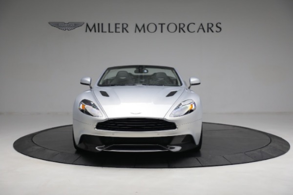 Used 2016 Aston Martin Vanquish Volante for sale $149,900 at Aston Martin of Greenwich in Greenwich CT 06830 11