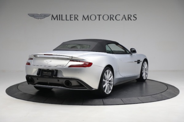 Used 2016 Aston Martin Vanquish Volante for sale $149,900 at Aston Martin of Greenwich in Greenwich CT 06830 16