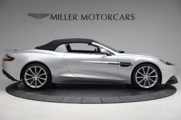 Used 2016 Aston Martin Vanquish Volante for sale $149,900 at Aston Martin of Greenwich in Greenwich CT 06830 17