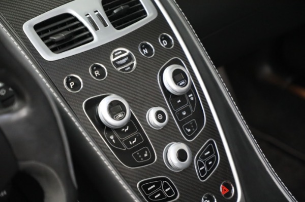 Used 2016 Aston Martin Vanquish Volante for sale $149,900 at Aston Martin of Greenwich in Greenwich CT 06830 25