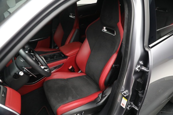 Used 2021 Jaguar F-PACE SVR for sale Sold at Aston Martin of Greenwich in Greenwich CT 06830 15