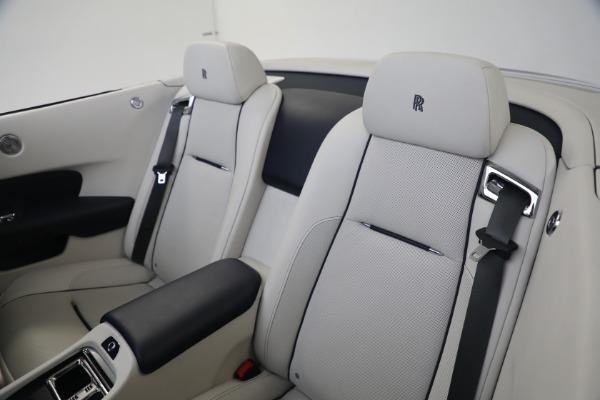 Used 2017 Rolls-Royce Dawn for sale $248,900 at Aston Martin of Greenwich in Greenwich CT 06830 28