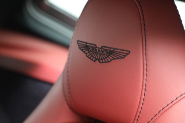 Used 2021 Aston Martin Vantage for sale $124,900 at Aston Martin of Greenwich in Greenwich CT 06830 16