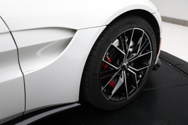 Used 2021 Aston Martin Vantage for sale $124,900 at Aston Martin of Greenwich in Greenwich CT 06830 27