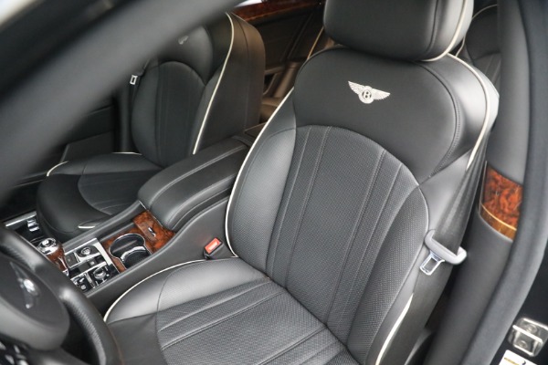 Used 2017 Bentley Mulsanne for sale $149,900 at Aston Martin of Greenwich in Greenwich CT 06830 22