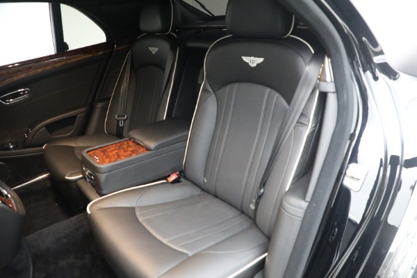 Used 2017 Bentley Mulsanne for sale $149,900 at Aston Martin of Greenwich in Greenwich CT 06830 24