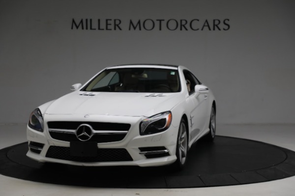 Used 2016 Mercedes-Benz SL-Class SL 400 for sale $44,900 at Aston Martin of Greenwich in Greenwich CT 06830 1