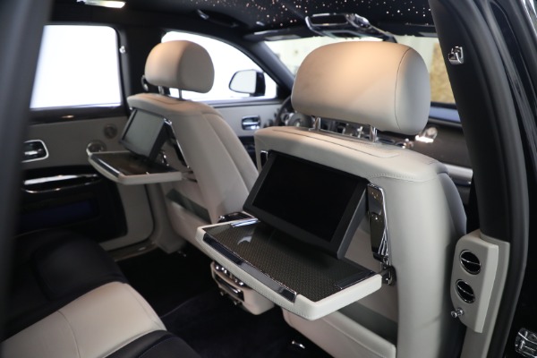 Used 2019 Rolls-Royce Black Badge Ghost for sale $225,900 at Aston Martin of Greenwich in Greenwich CT 06830 28