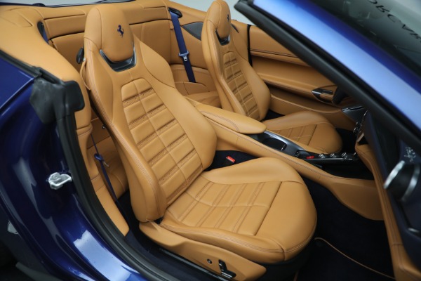 Used 2022 Ferrari Portofino M for sale $324,900 at Aston Martin of Greenwich in Greenwich CT 06830 25