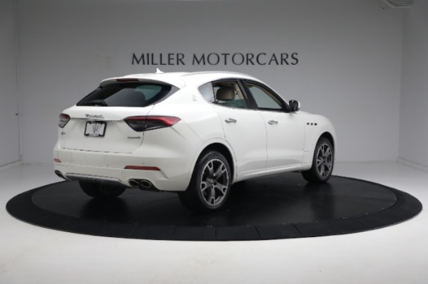 Used 2021 Maserati Levante S GranLusso for sale $62,900 at Aston Martin of Greenwich in Greenwich CT 06830 17
