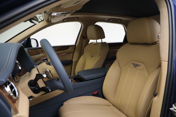 Used 2023 Bentley Bentayga V8 for sale $183,900 at Aston Martin of Greenwich in Greenwich CT 06830 16