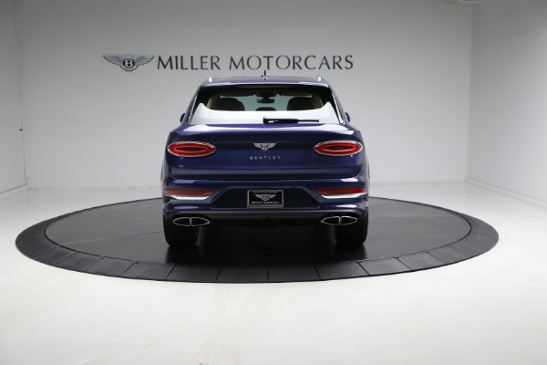 Used 2023 Bentley Bentayga V8 for sale $183,900 at Aston Martin of Greenwich in Greenwich CT 06830 6